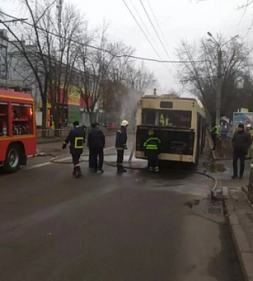 У Кривому Розі горів пасажирський автобус