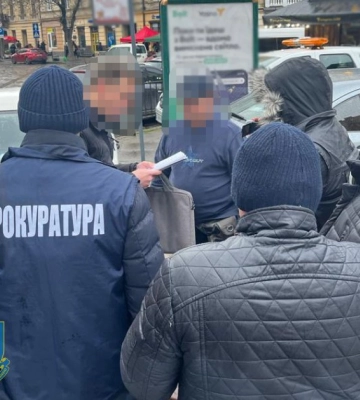 Інспектор патрульної поліції Львівщини попався на хабарі у $3,5 тисяч