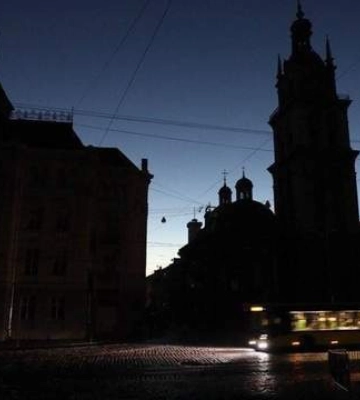 Во Львовской области ввели специальный график аварийных отключений