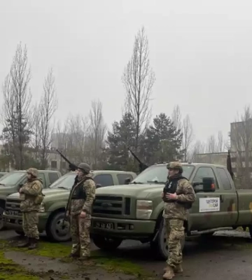 «ГеройCar» передали ЗСУ 15 пікапів, які стануть на захист неба Києва