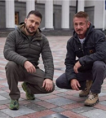На Берніале презентують фільм Шона Пенна про Україну