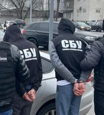 СБУ задержала в Киеве преступников, &quot;продающих&quot; украинские паспорта гражданам РФ