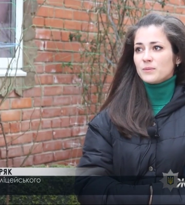 Полтавка дала відсіч чоловіку, який вдерся до будинку її батьків