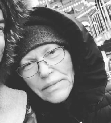 Андрей Бедняков показал себя 3-летним с мамой, которая умерла в Мариуполе: он обратился к Шольцу
