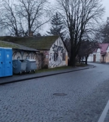 У Старому Луцьку встановили біотуалети 