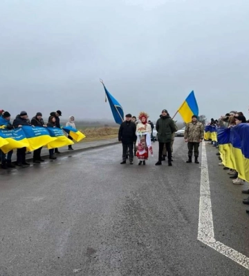 На кордоні Рівненської та Житомирської областей, розгорнули 50- ти метровий прапор (ВІДЕО)
