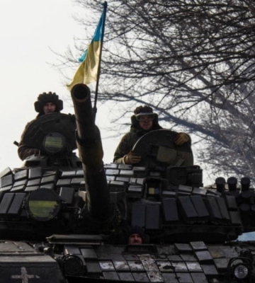 Ворог наступає на Бахмутському та Авдіївському напрямках, відбито атаки у районі 11 населених пунктів, - Генштаб