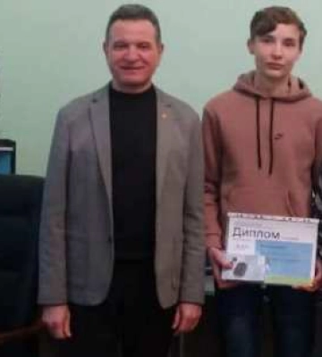 Школяр зі Здолбунова отримав нагороду за цікавий проєкт