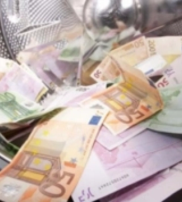 Двох підприємців з Рівненщини підозрюють у відмиванні бюджетних коштів
