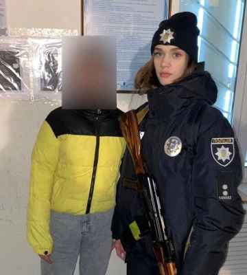 Конотопські поліцейські оперативно розшукали безвісти зниклу неповнолітню дівчину