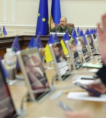 Кабмін схвалив звільнення п&#039;яти голів ОВА