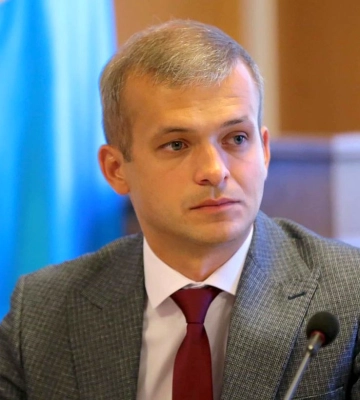 Впійманого на хабарі Лозинського арештували з заставою 100 млн гривень