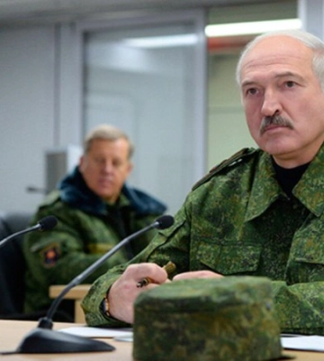 Диктатор Лукашенко стверджує, що Україна пропонувала йому &quot;пакт про ненапад&quot;