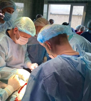 У Львові вдруге в Україні провели трансплантацію легень, їх пересадили батьку-одинаку