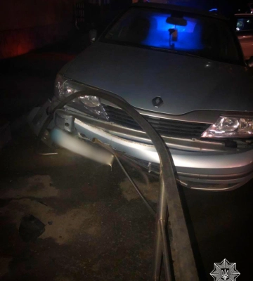 У Луцьку нетверезий водій наїхав на припарковане авто