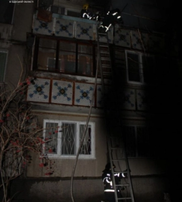На Одещині горів багатоповерховий будинок
