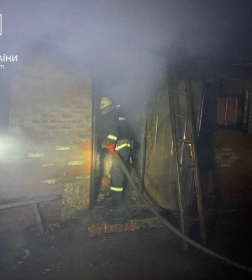 На Сумщині пожежники ліквідували загоряння житлового будинку