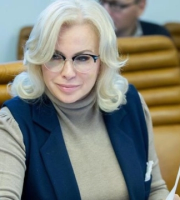 ВАКС просять стягнути активи «членкині» ради федерації рф від окупованого Криму
