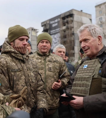 В Україну з неанонсованимм візитом прибув президент Фінляндії Саулі Нійністе