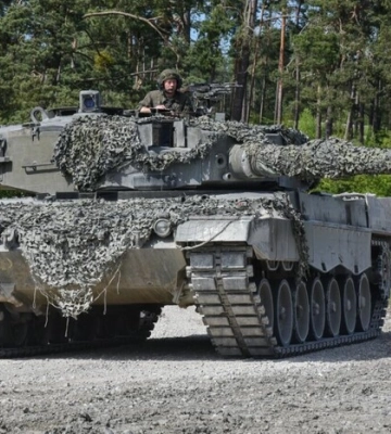 Чехія відмовляється надавати Україні танки Leopard 2