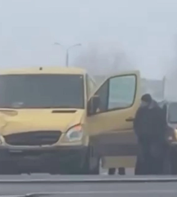У Дніпрі на Донецькому шосе Mercedes на смерть збив жінку