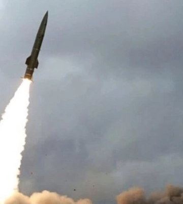 У Голосіївському районі Києва є постраждалі внаслідок падіння частини ракети, - КМВА