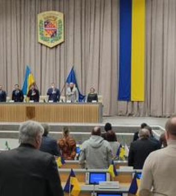 Щоб розвязати тарифну історію  Полтавська облрада збирає сесію