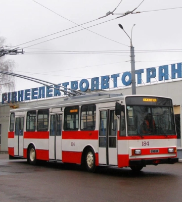 Після капітального ремонту на вулиці Рівного виїхав ще один тролейбус