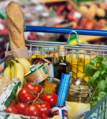 В яких супермаркетах Києва можна заощадити на продуктах харчування - моніторинг цін