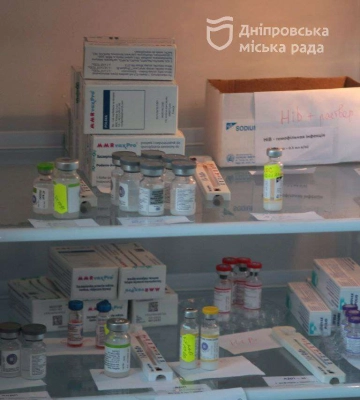 Дніпро отримав вакцину від коронавірусу для дітей 5-12 років: як щепитися