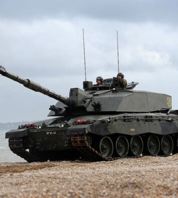 У Британії розповіли, коли почнуть навчання на танках Challenger 2 для ЗСУ