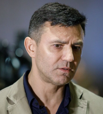 &quot;Слуга народа&quot; Тищенко выехал в Таиланд для обсуждения &quot;улучшения взаимодействия с представителями украинской громады