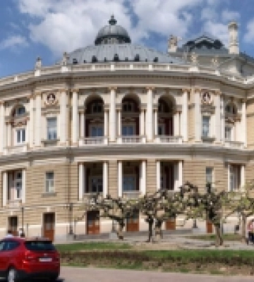 Кулеба назвав ракетний удар по Одесі відповіддю путіна на включення її центру до Списку ЮНЕСКО