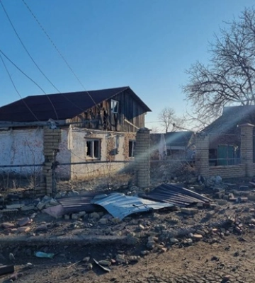 В результате обстрела поселка на Донетчине погибли двое гражданских