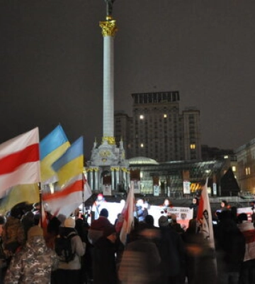 У Києві відбувся марш пам’яті Жизневського та білорусів, які віддали життя за Україну. ВІДЕО+ФОТОрепортаж