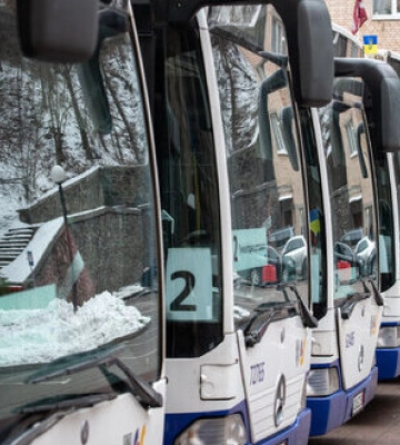 У Києві на маршрути вийдуть нові автобуси — Кличко