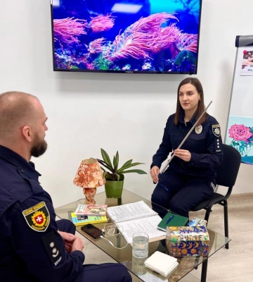 На Рівненщині поліцейські-психологи практикують сучасні методи подолання стресу