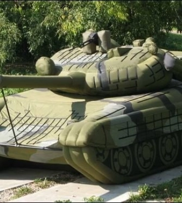 Армия РФ &quot;сдулась&quot;: на одном из направлений противник потерял резиновые танки