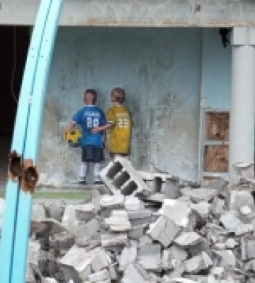 Італійський вуличний художник TvBoy створив графіті в Бучі та Ірпені. ФОТО