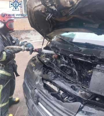 У Кропивницькому горів інкасаторський автомобіль