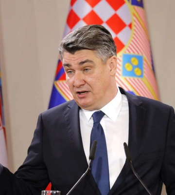 &quot;Может сгорят или дойдут до Крыма&quot;: президент Хорватии выступил против поставок танков Украине