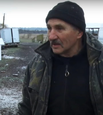 Як у Луцькому районі живе чоловік, який пригнав 400 овець з Донеччини