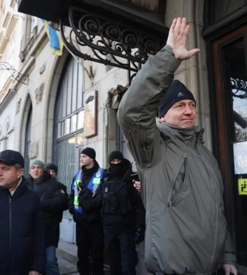Кличко: Атрошенко хотят лишить полномочий, которые предоставила ему община