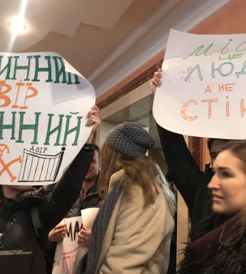 У Луцьку обговорили долю історичної будівлі - Гостинного двору Прайзлерів