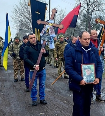 На Волині попрощалися з Героєм Олегом Гонтарем 