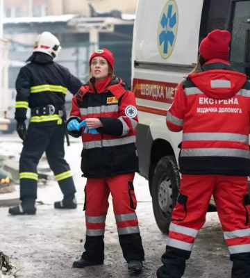 Воєнну драму «Я — Надія» про медиків екстреної допомоги покажуть на телеканалі «2+2»