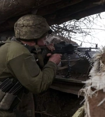 На східному фронті РФ намагається наступати: за добу ЗСУ відбили 12 атак ворога