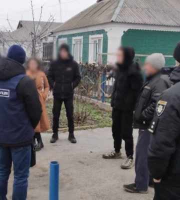 Двоє жителів Миколаївщини продавали неіснуючі товари волонтерам і військовим