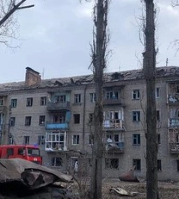 Оккупанты ударили ракетами по жилым кварталам Константиновки: есть погибшие и раненые, фото