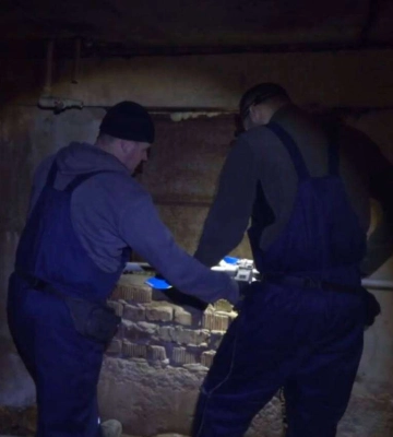 У Дніпрі на Мозолевського комунальники ліквідували порив на мережі опалення